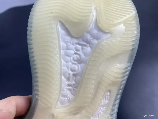 hype 380 Blue Boost Adidas GW0304 Yeezy Alien 0530